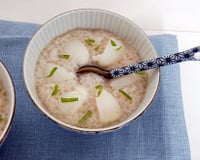 Tapioca au lait de coco, litchis et menthe