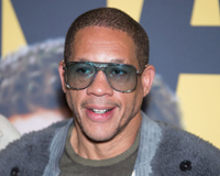 Joey Starr signe la carte d’un célèbre restaurant parisien : voici le menu !