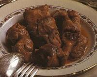 Les pieds et paquets font partis des plats traditionnels provençaux. Toutes les familles en font et ils sont aussi à la carte de tous les restaurants. Il s'agit de tripes…