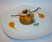 Pastilla destructurée aux abricots, pistache, vanille et épices