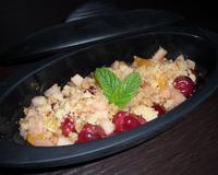 Une façon original de manger des fruits.