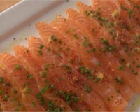 Saumon mariné aux fruits de la passion