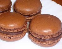 Super recette de macarons avec une meringue française pour les coques.