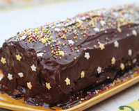 Bûche traditionnelle au chocolat et à l'orange