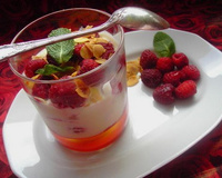 Tiramisu aux framboises et menthe fraîche