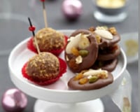 Sucettes chocolat noir praliné