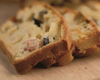 Cake au jambon cru et Valençay AOP