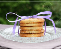 De petits biscuits salés, croquants et parfumés.