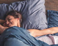 Sommeil gâché : ces 3 aliments à bannir absolument après 19 heures pour enfin passer une nuit paisible