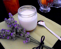 Yaourt lavande et confiture d'abricots