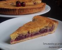 Pour changer des traditionnels clafoutis voici une tarte amandine aux cerises très gourmande et savoureuse, les goûts des cerises et des amandes se marient à merveille…