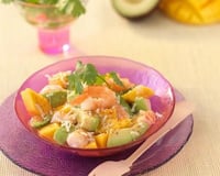 Salade de crevettes, mangue, avocat et noix de coco