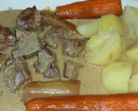 Vous aimez la blanquette de Veau ?Découvrez cette délicieuse Blanquette de porc...