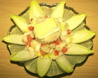 Une salade croquante et fromagère!
