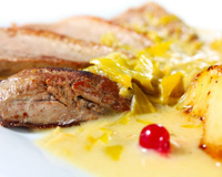 Magret de canard aux pommes et au cidre