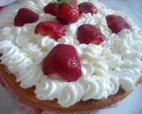 Génoise à la mousse de fraises