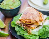 Quesadillas au poulet et son guacamole