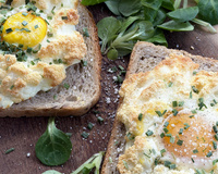 Oeuf nuage façon tartine