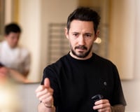 Cédric Grolet : cette gourmandise que ses parents lui interdisaient et dont il est désormais le meilleur créateur selon un classement !