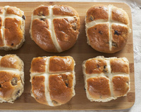 Hot cross buns