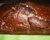 Un cake au bon goût de banane et chocolat.