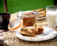 Une idée originale pour cuisiner et emporter son gâteau partout avec soi ! Une recette proposée par LE PARFAIT.