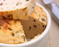 Terrine toute simple au saumon sauvage, huile d'olive et ciboulette