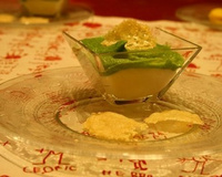 Méli-mélo de crème de chou-fleur et de brocoli et ses tuiles au fromage