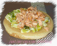 Blinis de saumon sur lit de poireaux