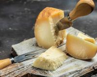 Croûte de parmesan : ne jetez surtout pas cette partie du fromage, elle peut sublimer soupes !