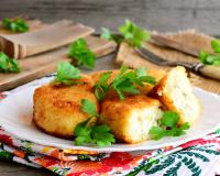 “Validées par ma fille anti-légumes” : ces croquettes de chou-fleur au parmesan feront l’unanimité chez vous !