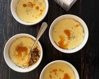 Je crois que la crème caramel reste un de mes desserts préférés surtout quand elle est faite avec du lait équitable Faire France !La recette est si simple…