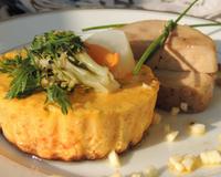 Cap sur la vitalité avec les bons produits du Gers. Assiette haute en couleur, pleine de bonne humeur avec la carotte ! et de noblesse avec le foie gras. Du bonheur fondant…