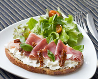 Tartine italienne au fromage à la crème Elle & Vire