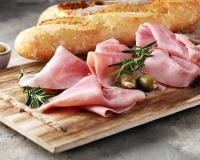 Jambon cru ou jambon cuit, lequel est meilleur pour la santé ? Cette diététicienne répond