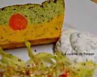 Voici une terrine qui vous fera penser aux beaux jours d'été avec ses belles couleurs mais encore à l'hiver avec ses légumes bien de saison!