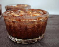 Un délicieux clafoutis qui associe l'intensité du chocolat à la douceur de la poire.Un dessert parfait pour les gourmands et les gourmets.