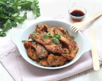 Une délicieuse recette parfumée. Ce poulet se mange chaud avec du riz ou des nouilles sautées. Il est très bon auusi froid, dans une salade.…