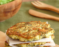 Galettes de brocolis rissolés, ricotta & Saint Marcellin