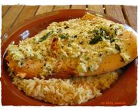 Un saumon goûteux et tendres grâce au fromage, aux herbes et sa cuisson en papillote.