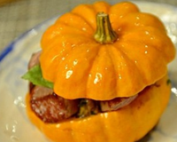 Une petite recette bien de saison et très rapide à cuisiner ! Une recette quasi-minute pour un bel effet gourmand sur la table de vos invités. Une petite recette pour…