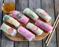 Rouleaux de printemps végétariens multicolores