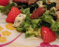 Voici une petite salade sucrée salée comme je les aime...