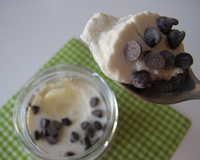 Yaourt à la vanille et au chocolat