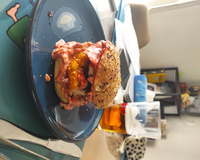 Le TRINIDAD - Burger au poulet, chorizo, poivrons et sauce Porto