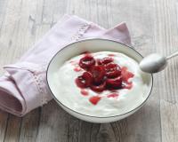 Nous avons craqué pour cette mousse sans gélatine. Vous pouvez décliner ce dessert avec d'autres fruits, selon la saison.
