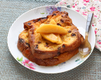 Panettone façon pain perdu aux pommes poêlées