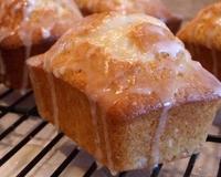 Mini quatre-quarts au citron.