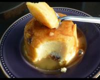 Petit dessert sucré et parfumé, le gâteau de semoule est très facile à réaliser.