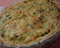 Tarte poireaux, carottes, poulet et chèvre frais